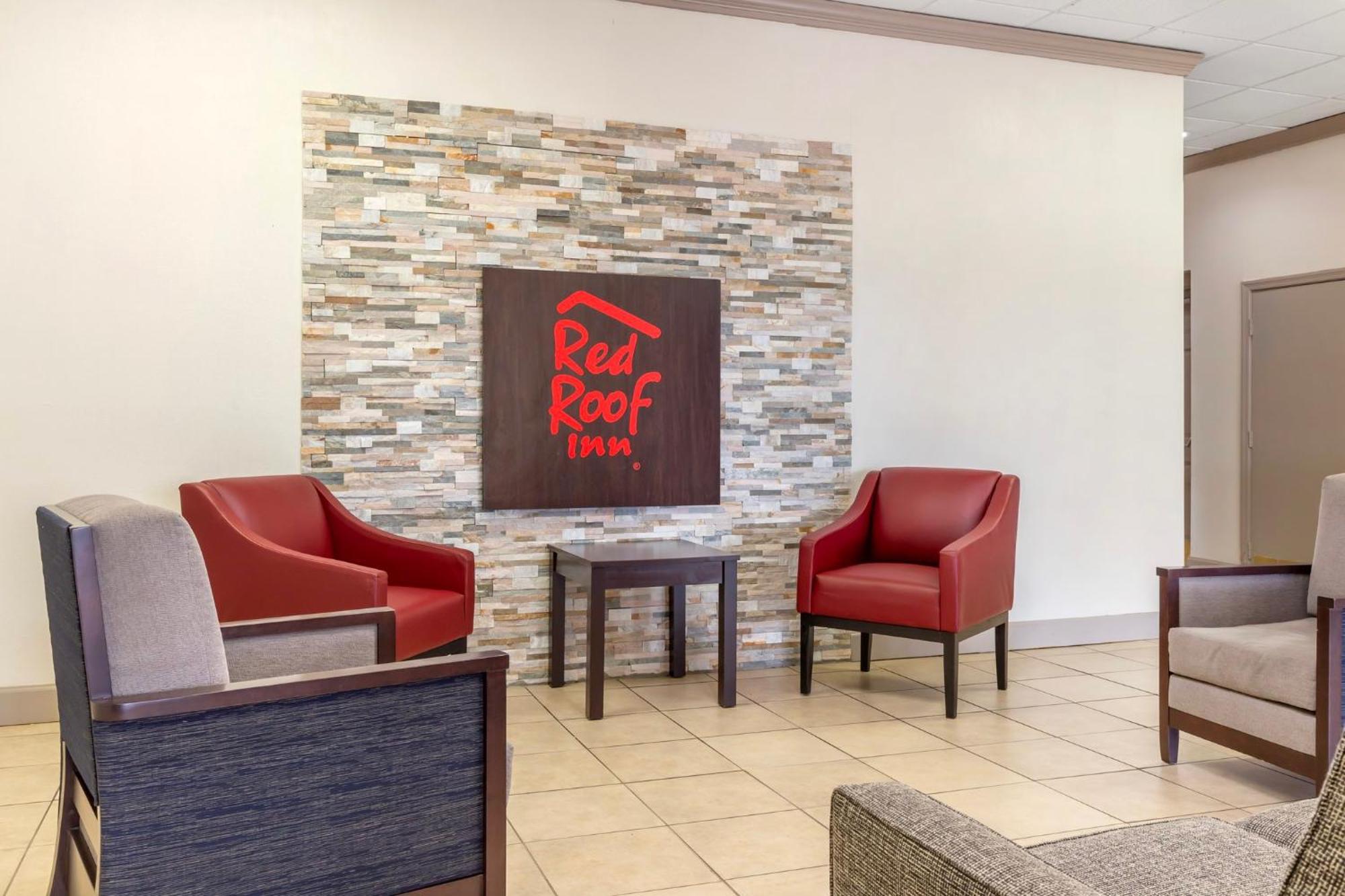 Red Roof Inn Dunn Exterior photo