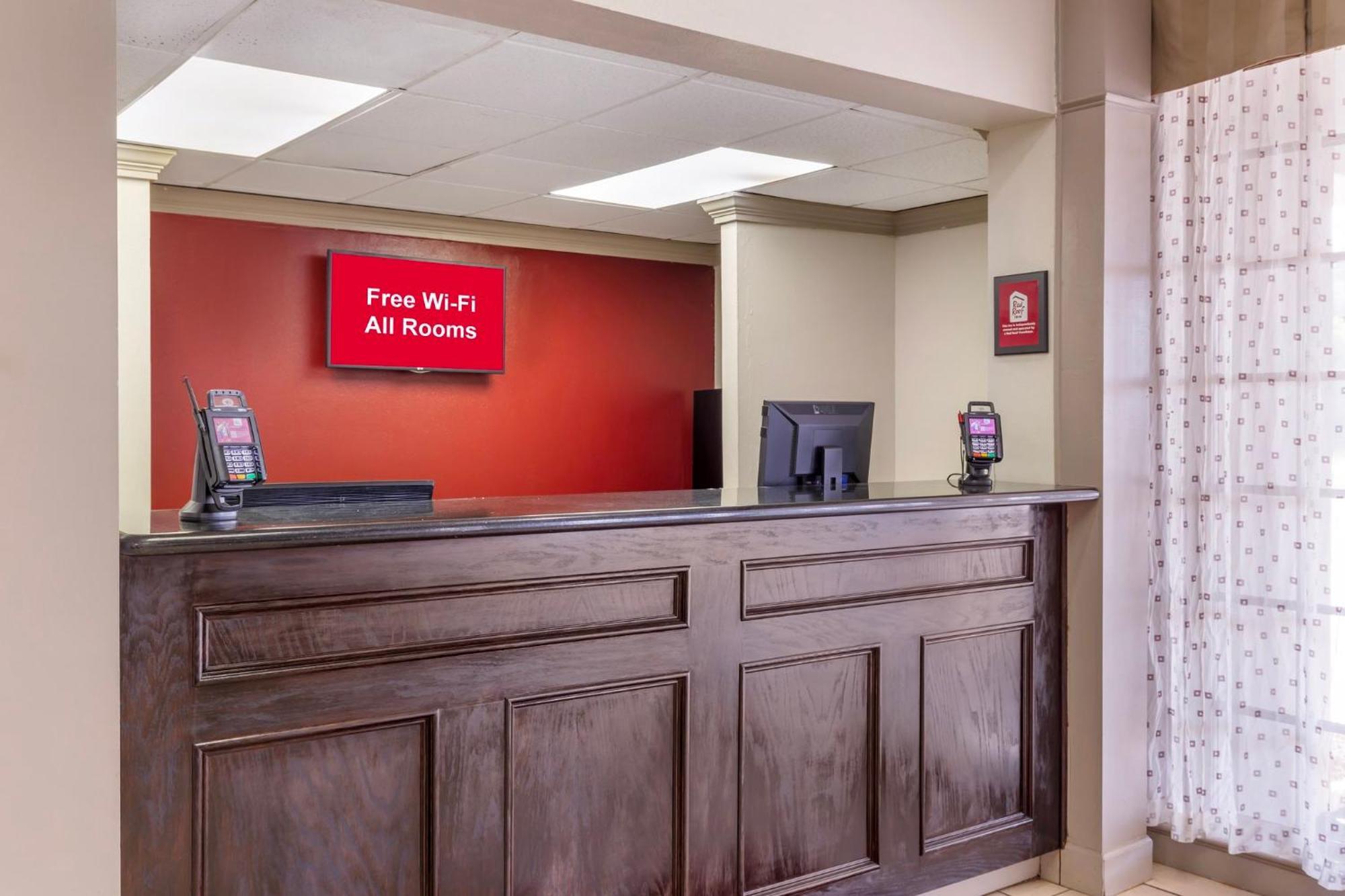Red Roof Inn Dunn Exterior photo